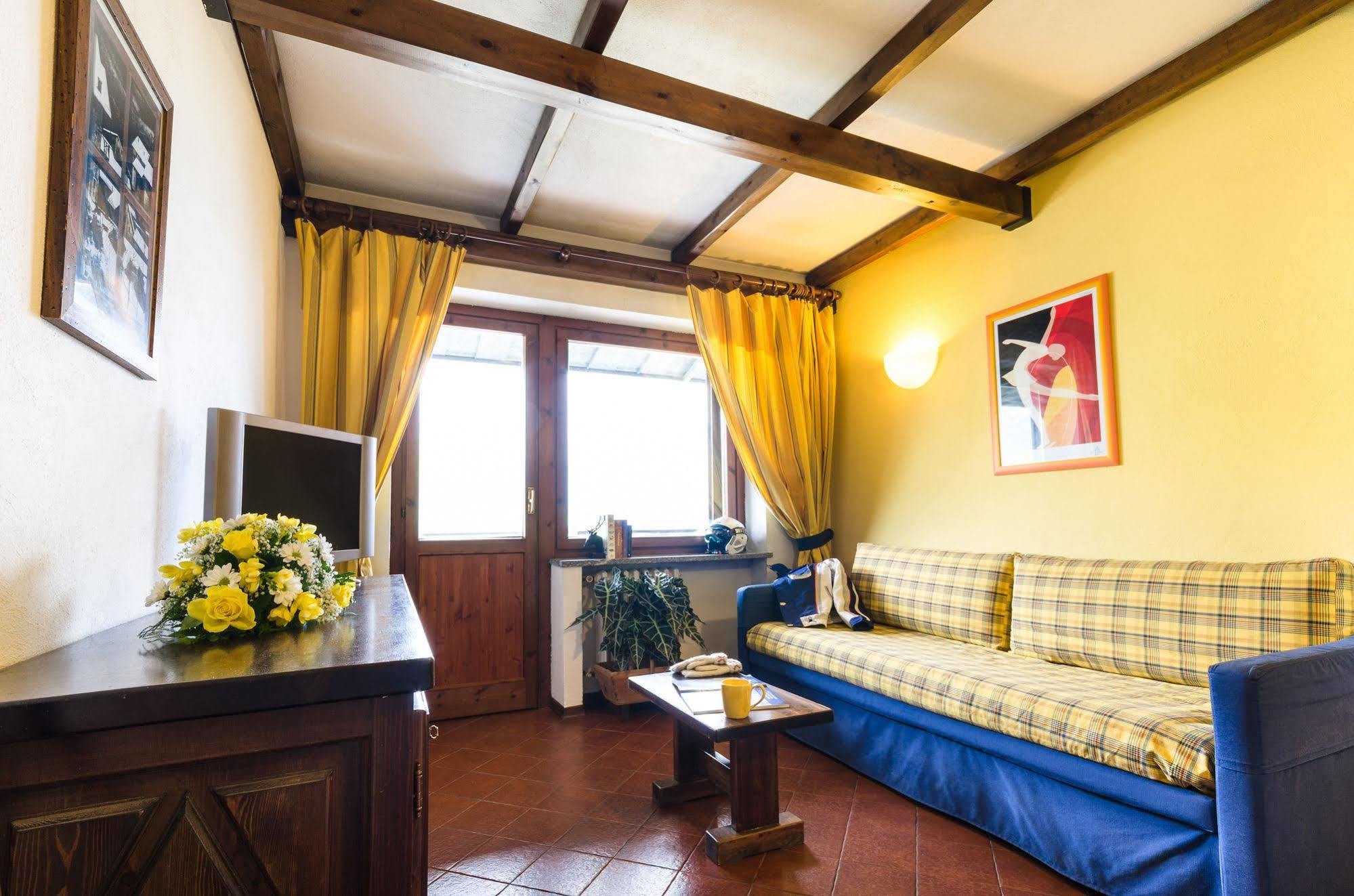 Resort Hotel Palace 2 เซสตรีเอ ภายนอก รูปภาพ